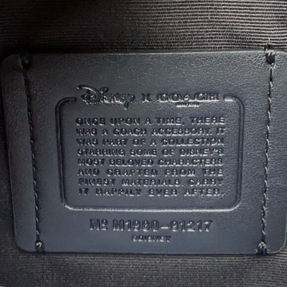 Coach Disney Thumper Animal Print Large Zippered Sleeve IPad Pouch Bag NWT - Picture 13 of 14